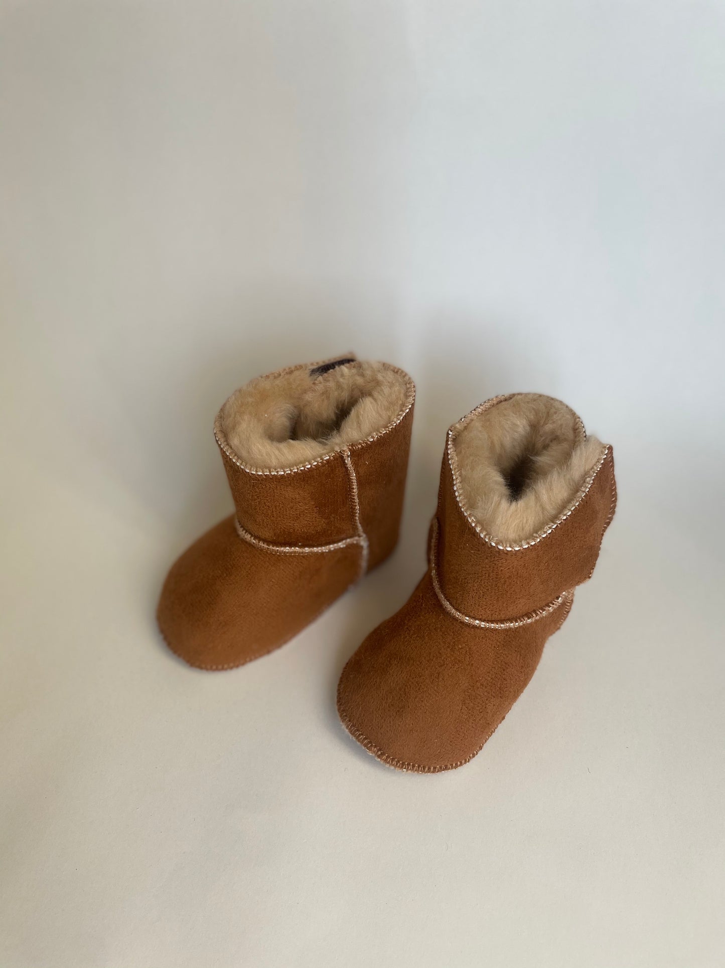 otroški topli škorenjčki- rjava 0-6m