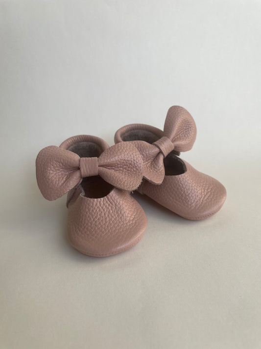 Usnjene mokasine Metuljček